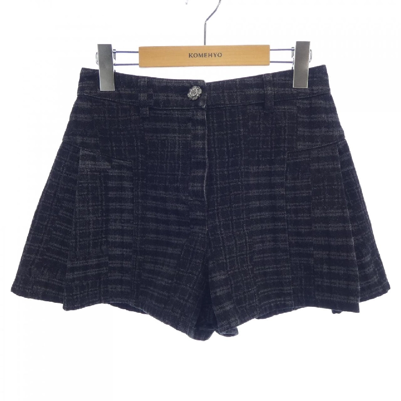 Chanel CHANEL P77604V69616 Quần shorts 645928