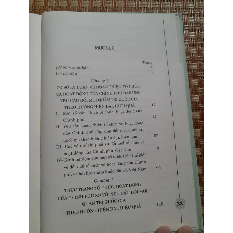 HOÀN THIỆN TỔ CHỨC HOẠT ĐỘNG CỦA CHÍNH PHỦ... 761544