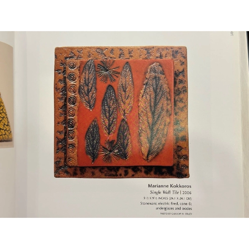 500 Tiles An Inspiring Collection of International Work 999559