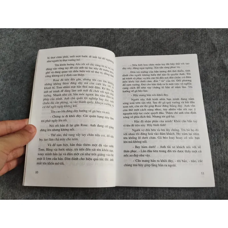 CẠM BẪY DÀNH CHO JOHNNY - JAMES HADLEY CHASE 574613