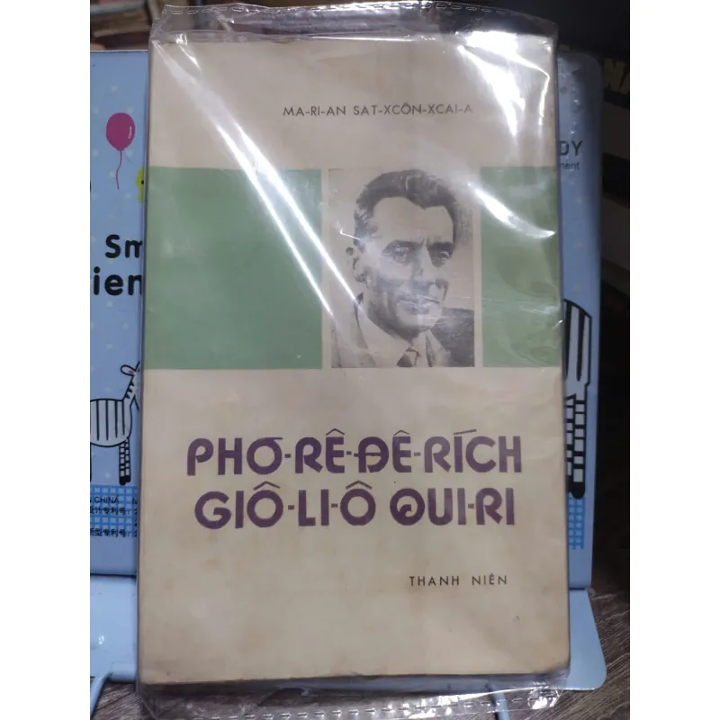 Sách: Phơ Rê Đê Rích - Giô Li ô Qui Ri - Tác giả: Marian Satxcon-xcai-a (A3) 599543