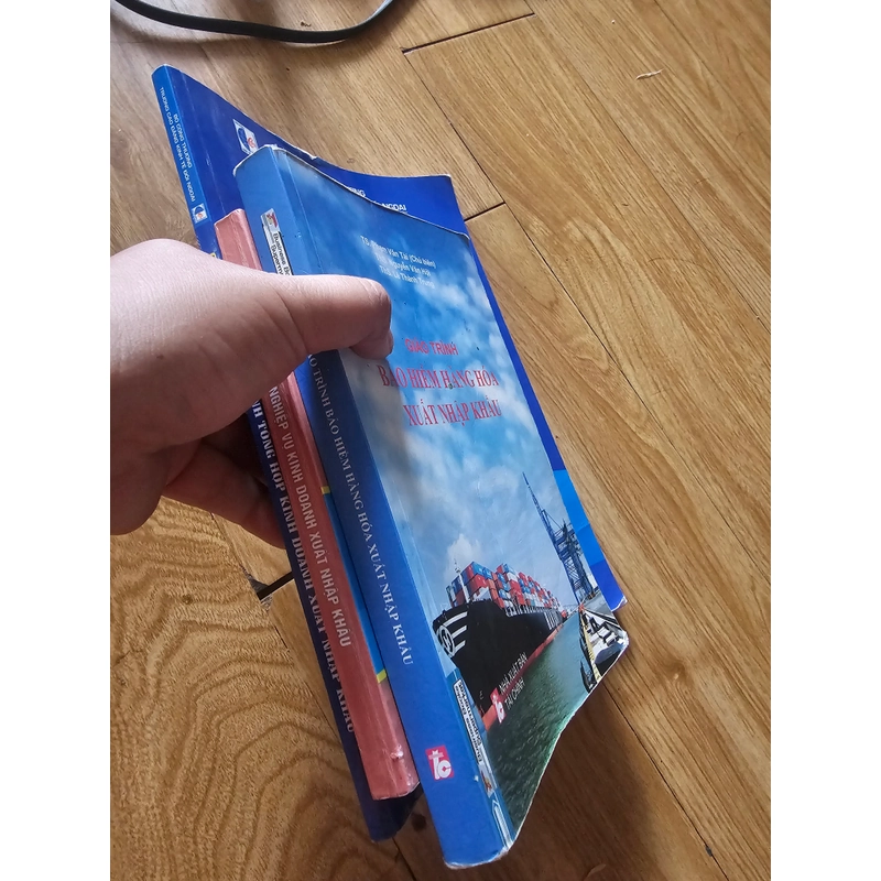 Combo 3q sách như hình chỉ 30k 466710