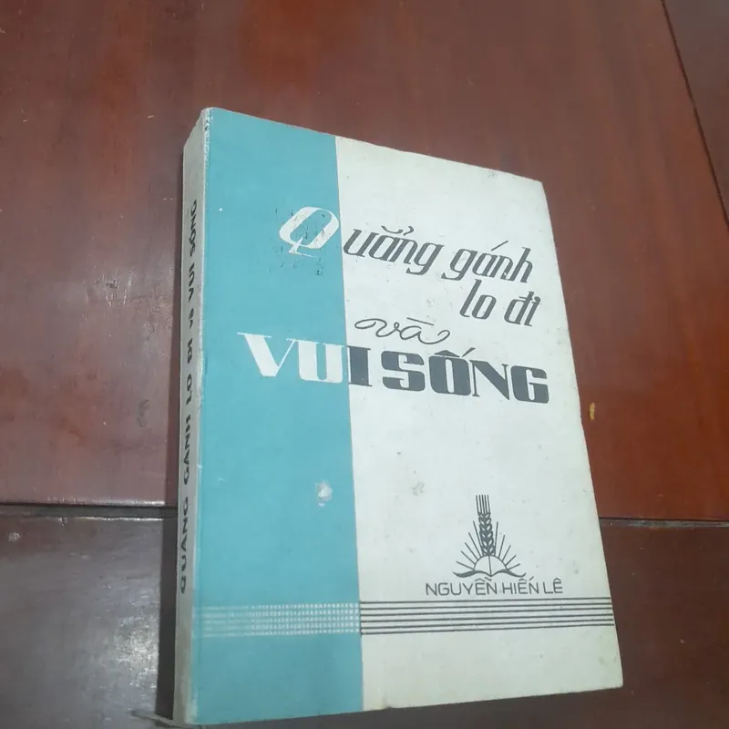 QUẲNG GÁNH LO ĐI và VUI SỐNG (nhà xuất bản Nguyễn Hiến Lê in trước 1975) 732101