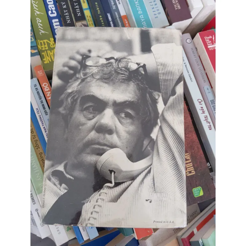 He got hungry and forgot his manners 931014