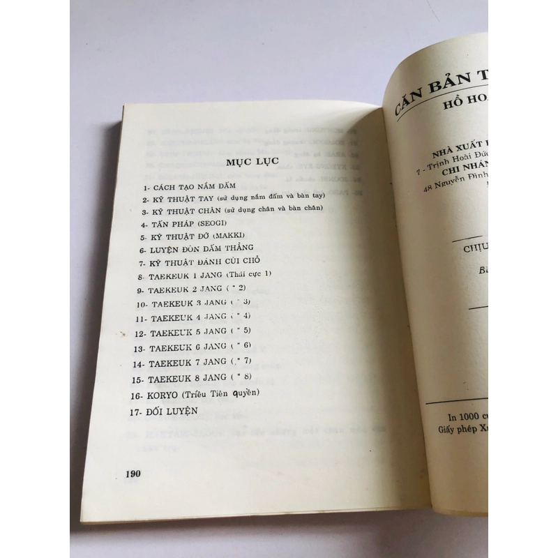 📚 SÁCH VỀ TAEKWONDO 542466