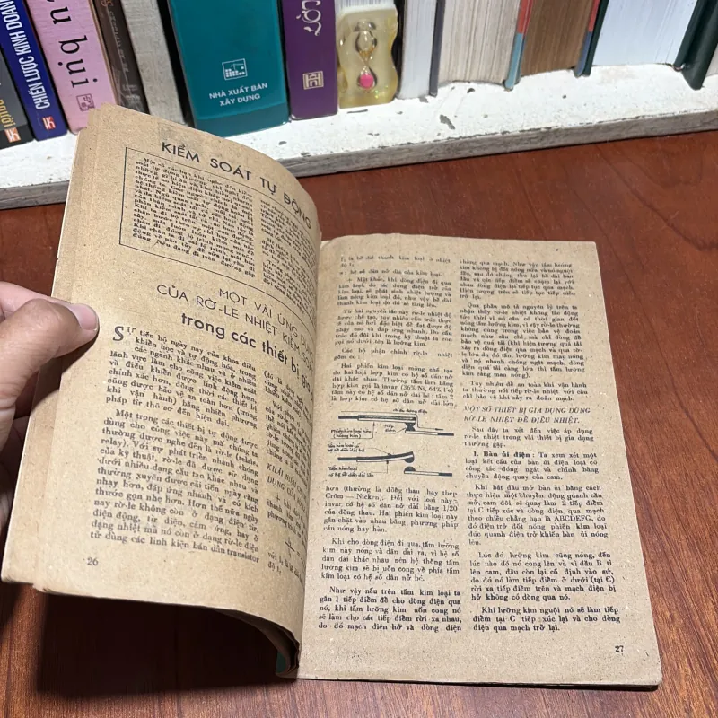 II Phụ Bản Khoa Học Phổ Thông: Cùng Nhau Tìm Hiểu - 1981 960386