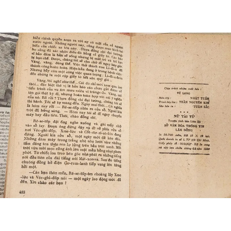 Truyện tình báo Liên Xô: NỮ TÀI TỬ (488 trang, sách đẹp) 993061