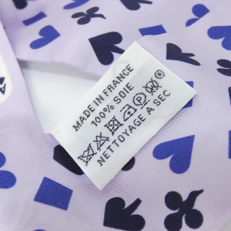 Khăn quàng cổ JEU DE CARTES của Hermès 063169S 624622
