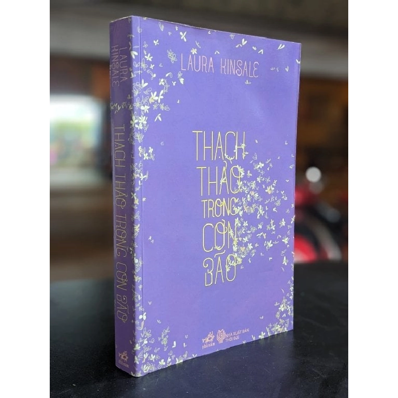 Thạch thảo trong cơn bão - Laura Kinsale 386408