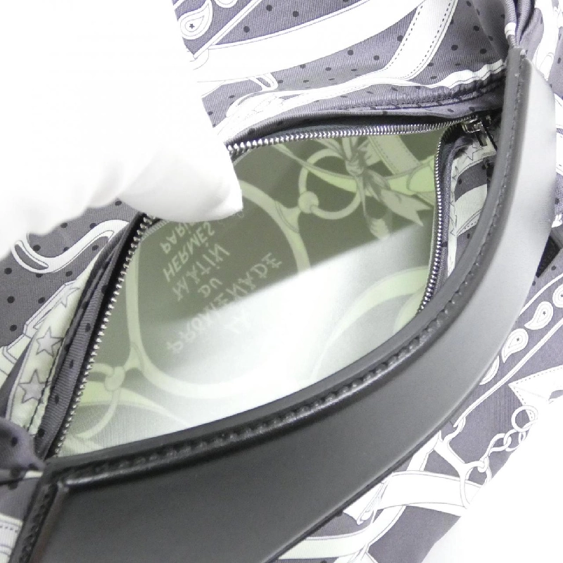 HERMES LA PROMENADE DU MAIN BANDANA BALSOVA 084907CK Túi - Hàng hiệu Chính hãng 766433