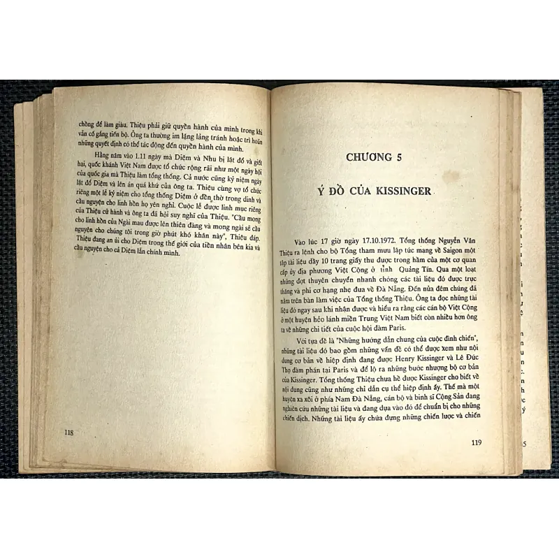 TỪ TÒA BẠCH ỐC ĐẾN DINH ĐỘC LẬP - Tác giả TS. NGUYỄN TIẾN HƯNG - JERROLD L.SCHECTER 1029896