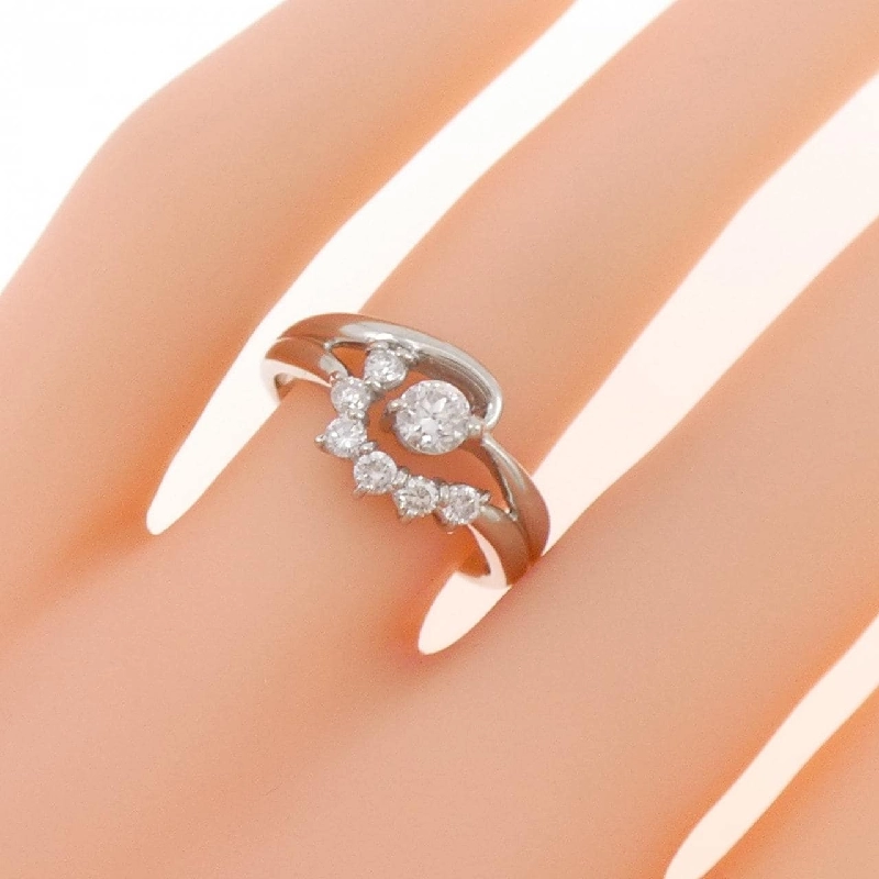 Nhẫn kim cương PT900 0.54CT 670007