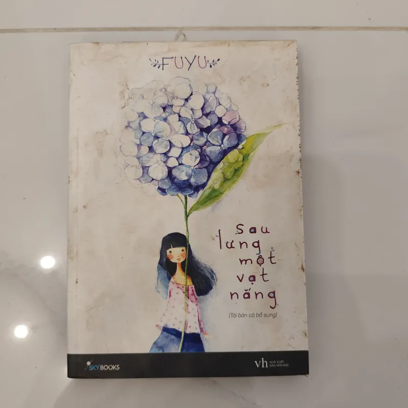 Sau lưng một vạt nắng  606579