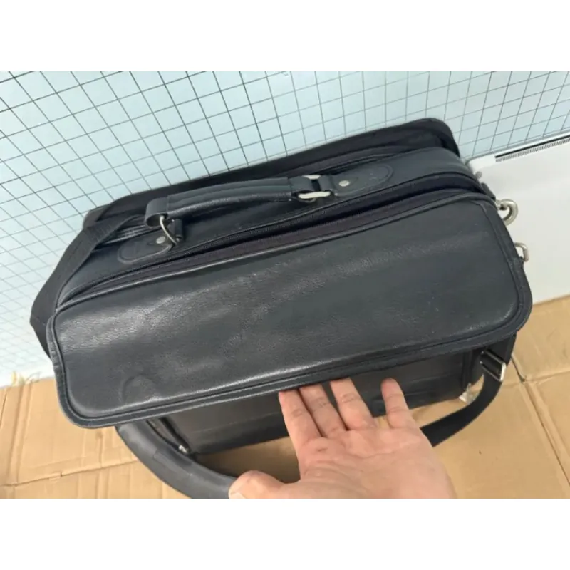 Cặp TARGUS đựng laptop. hồ sơ vv 972731