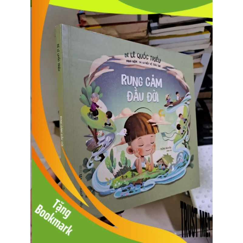 (TẶNG BOOKMARK) Rung cảm đầu đời Bé Lê Quốc Triều 2021 mới 90% sách màu MẸ VÀ BÉ RBK2908 951331