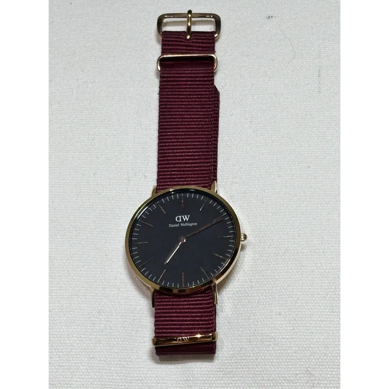 Đồng hồ nam Daniel Wellington size 36 40 hàng chính hãng  604496