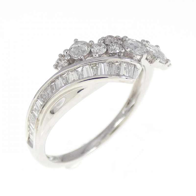 Nhẫn kim cương K18WG 0.55CT 673137