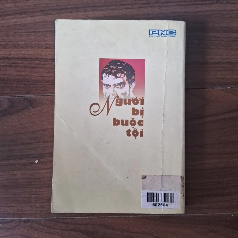 Người bị buộc tội 524580