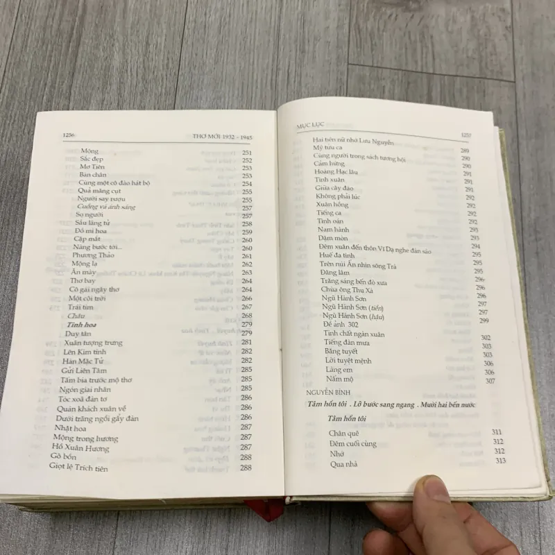 Thơ mới 1932 1945 tác giả và tác phẩm. 2a1 746966