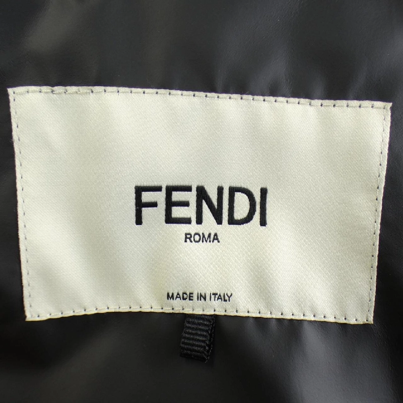 【Mã giảm giá】Áo khoác FENDI 636532