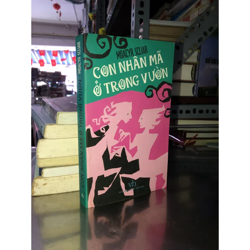 Con nhân mã ở trong vườn - Moacyr Scliar 1022759