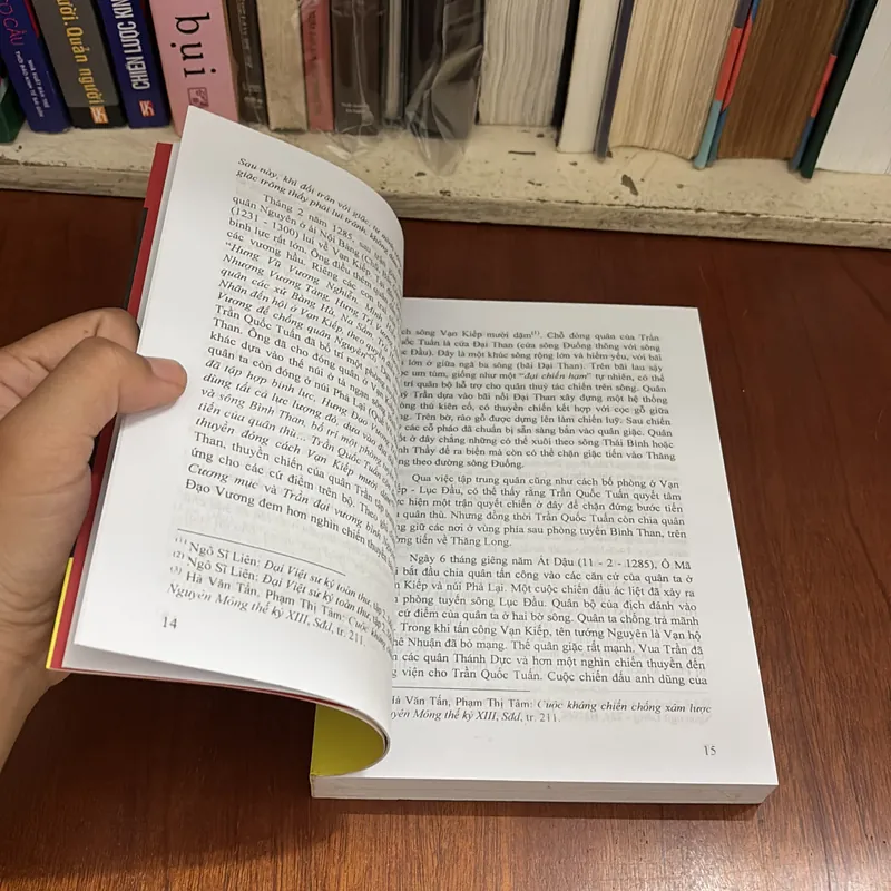 [Chữ Ký Tác Giả] - II Từ Sự Vận Động Lịch Sử Đến Liên Hệ Kinh Tế Văn Hoá - Nguyễn Văn Hoàn 599431
