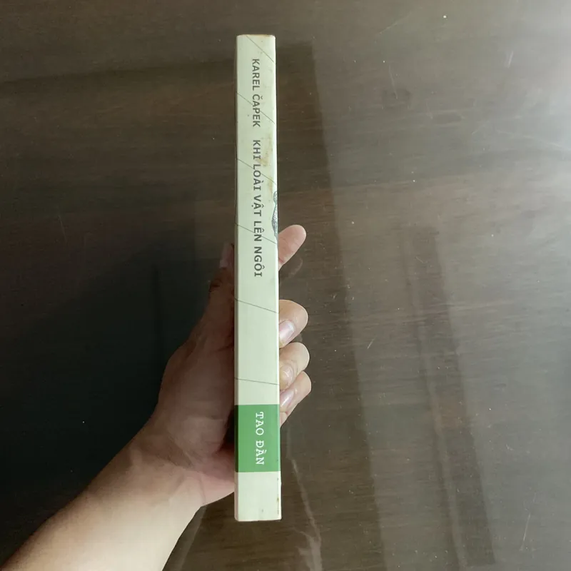 [KHOA HỌC VIỄN TƯỞNG] Khi loài vật lên ngôi - Karel Capek 716458