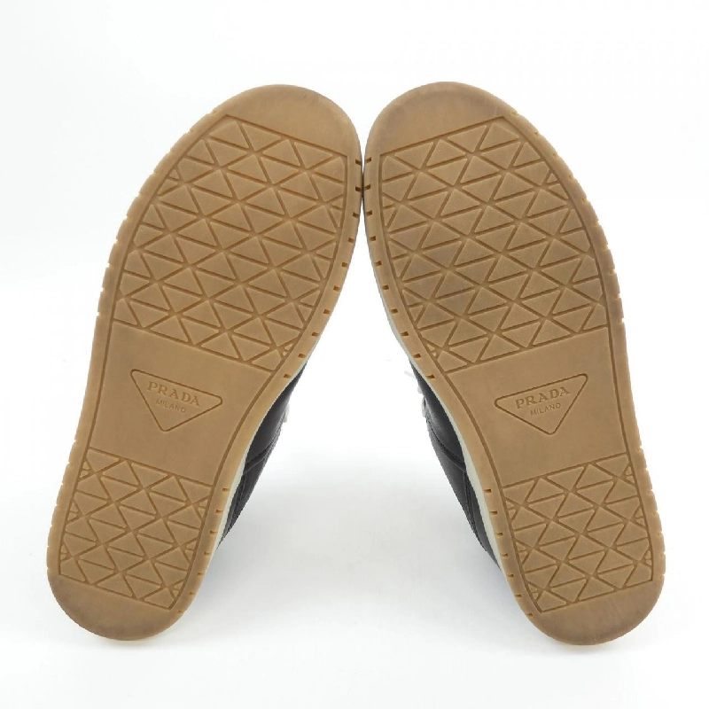 Giày sneaker logo tam giác PRADA 1E792M 658855