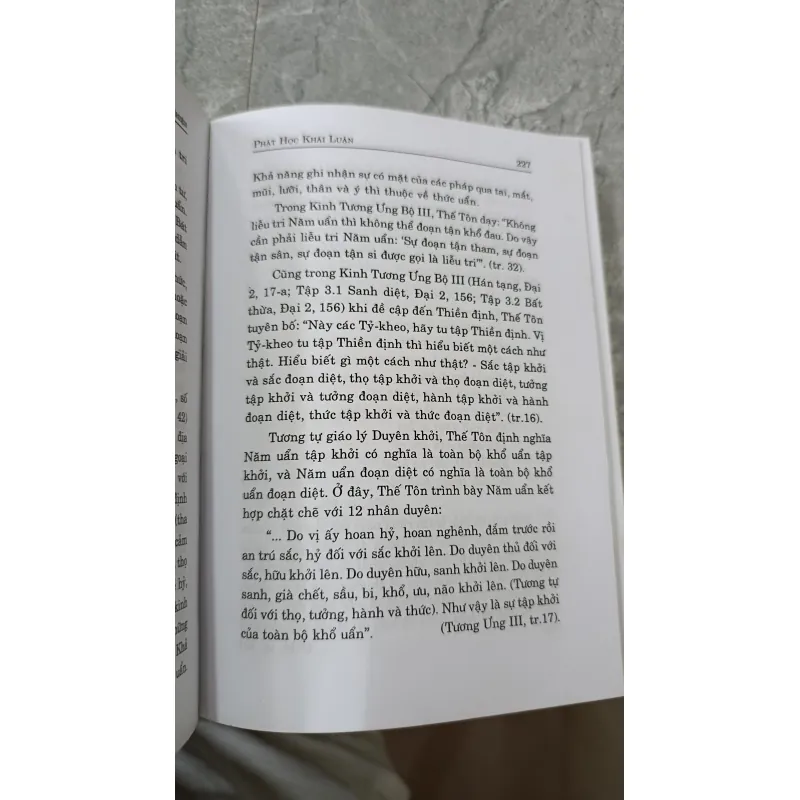 PHẬT HỌC KHÁI LUẬN - THÍCH CHƠN THIỆN 732866