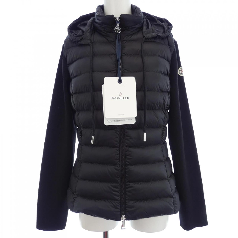 Áo khoác lông vũ MONCLER 635877