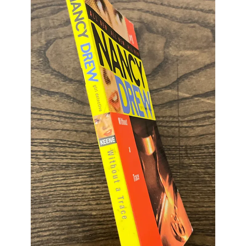 Nancy Drew (Girl Detective #1): Without a Trace 972806