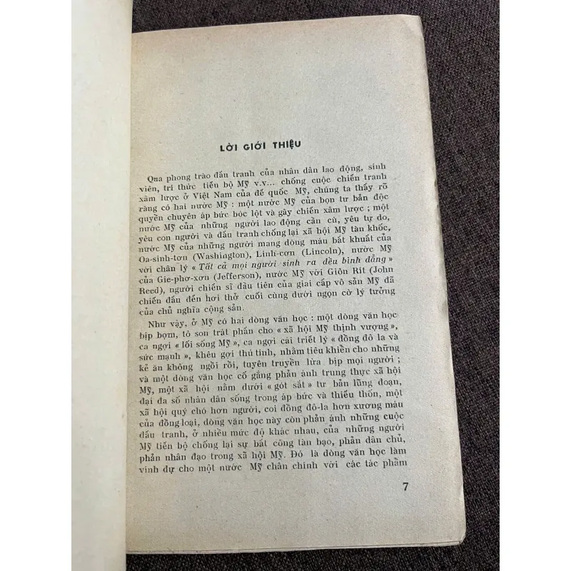 Giết Chết Một Con Chim Mốc-Kinh — Tác giả: Harper Lee 926641