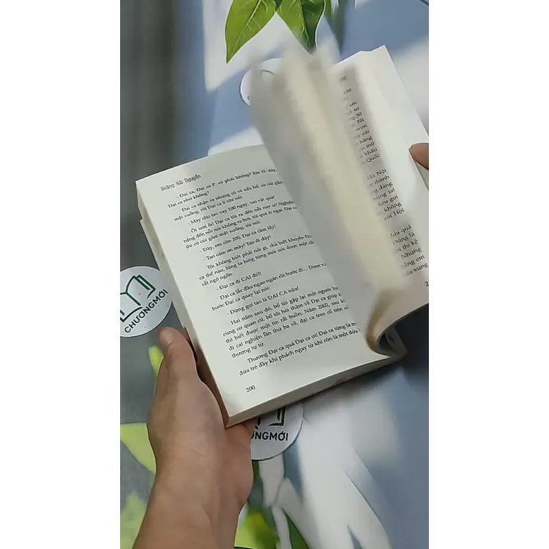 Cuộc sống rất giống cuộc đời 698587