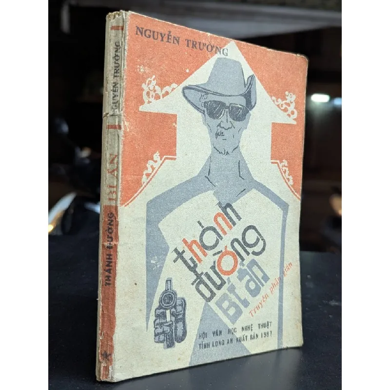 Thánh đường bí ẩn - Nguyễn Trường 605480