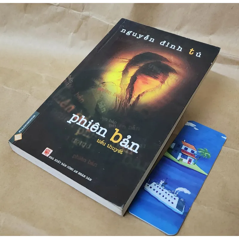 Tiểu thuyết của Nguyễn Đình Tú: PHIÊN BẢN 740132