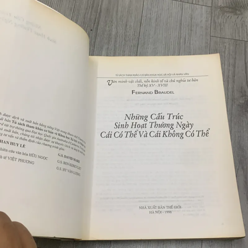 Những cấu trúc sinh hoạt thường ngày - fernand braudel. 8 b2 1026158