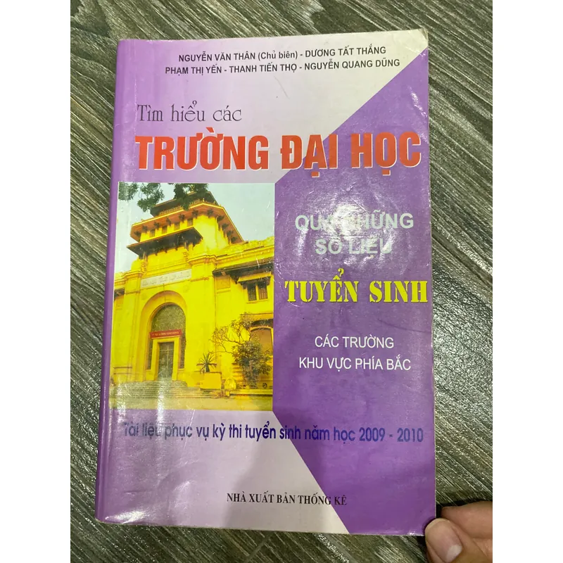 TÌM HIỂU CÁC TRƯỜNG ĐH QUA SỐ LIỆU TUYỂN SINH NĂM 2009-2010**QUÀ TẶNG 0Đ CHO ĐƠN MUA SP 606635