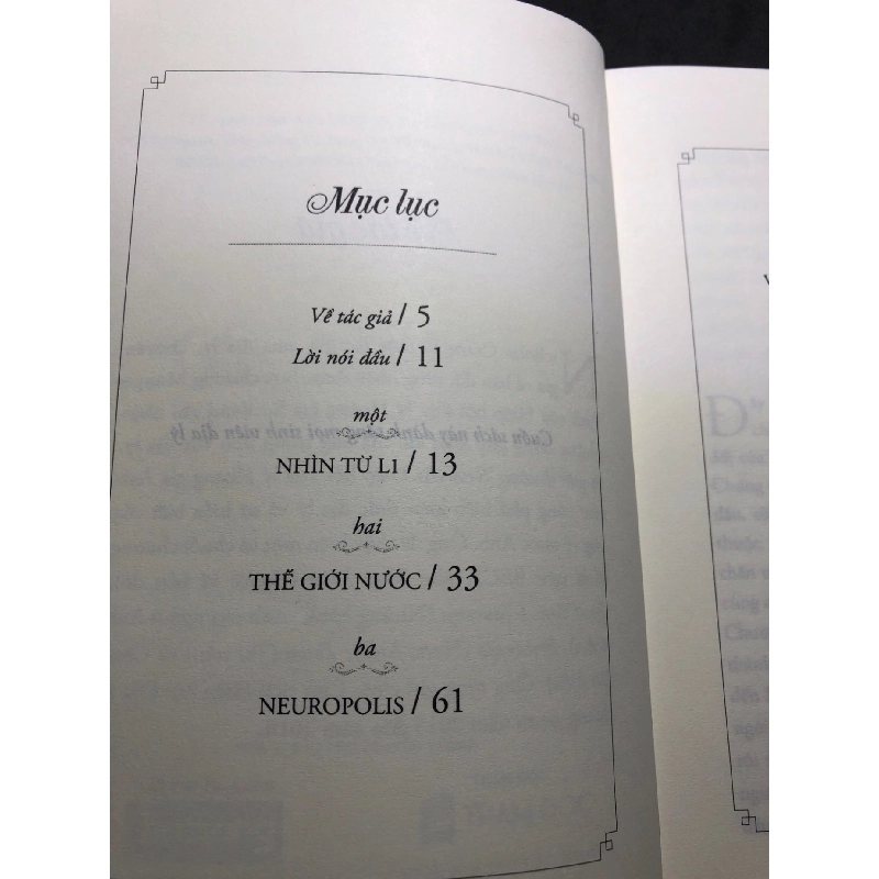 Bạn đang ở đây 2020 mới 85% bẩn bụi Nicholas Crane HPB2306 SÁCH KHOA HỌC ĐỜI SỐNG 916028