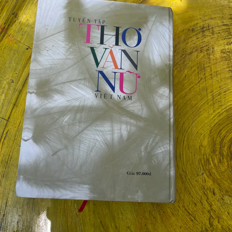TUYỂN TẬP THƠ VĂN NỮ VIỆT NAM 561897