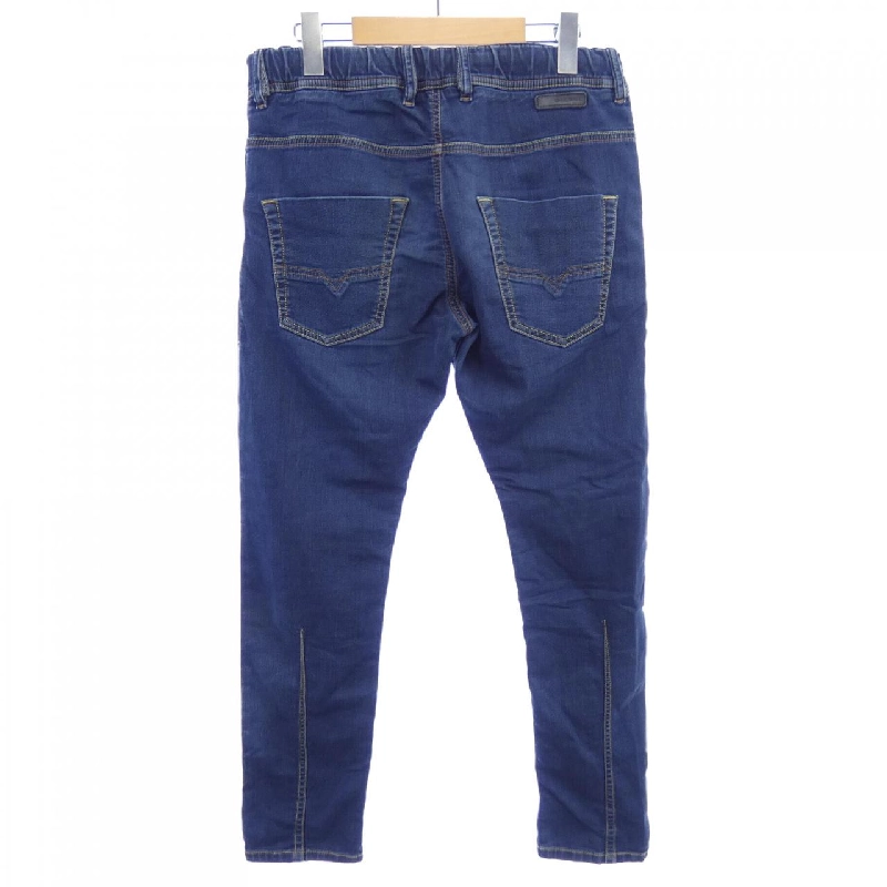 Quần jeans DIESEL - Hàng hiệu Authentic 819749