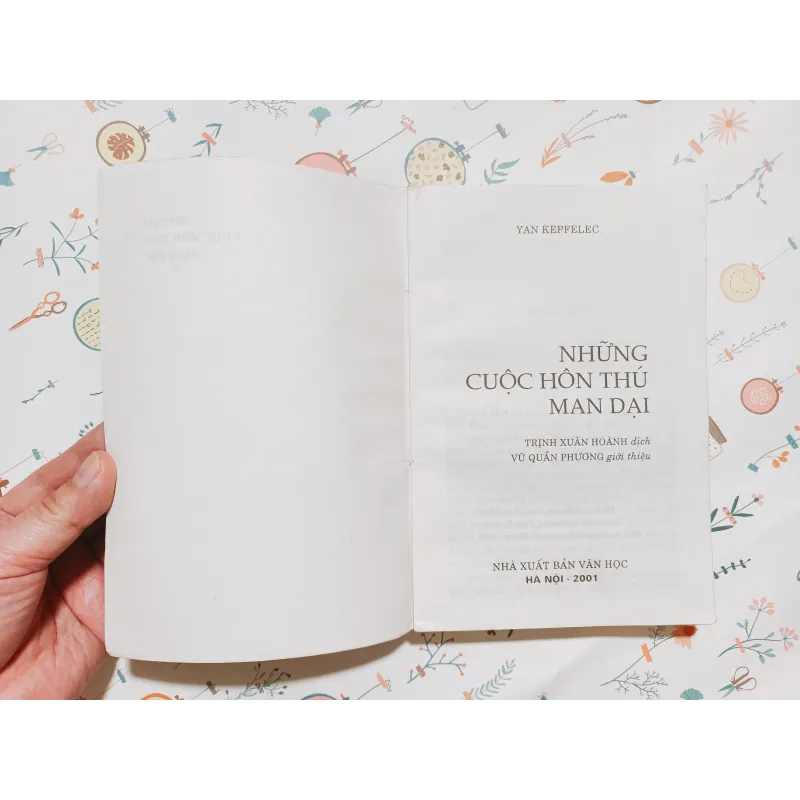 Những Cuộc Hôn Thú Man Dại - Yann Queffélec 782101