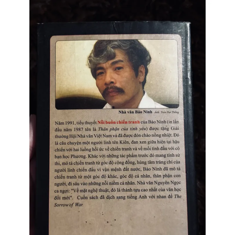 Nỗi buồn chiến tranh 738137