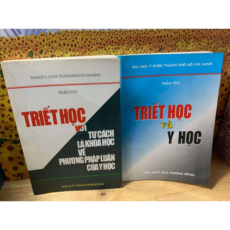 Combo 2 cuốn Triết Học - Trần Túy - Đều có chữ ký tác giả 543765