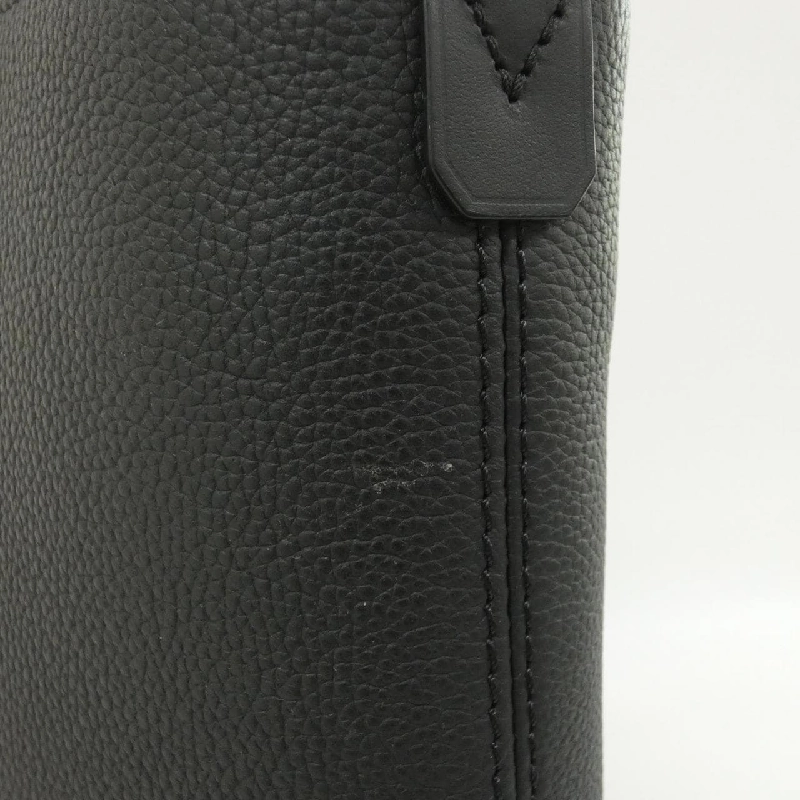 Túi xách LV Aerogram Fastline M22481 của Louis Vuitton 610785