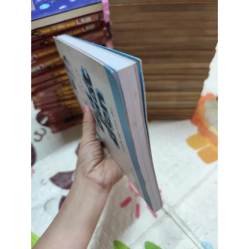 ĐÔI MẮT ĐEN – NGÔ BÁCH (TUYỂN TẬP VĂN, THƠ) - K4 1017998