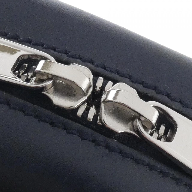 Túi đeo vai Gucci 450970 CWCQJ - Hàng hiệu Authentic 765880