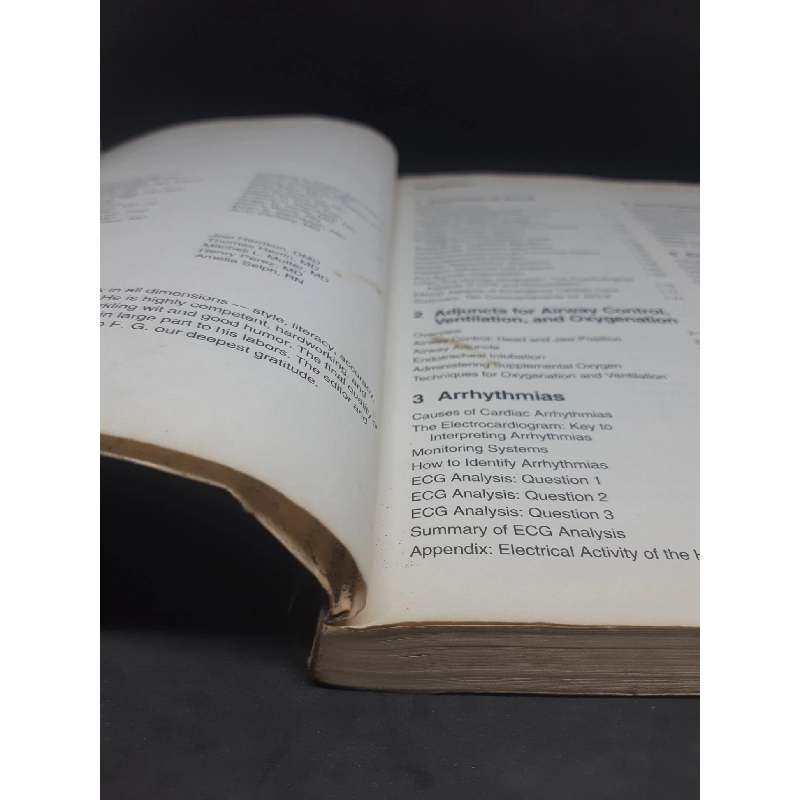 Textbook of Advanced Cardiac Life Support mới 80% HCM1412 910622