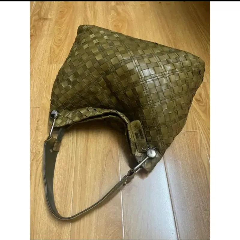 Túi nữ sz 31*26*10 da thật đan 2hand 928845