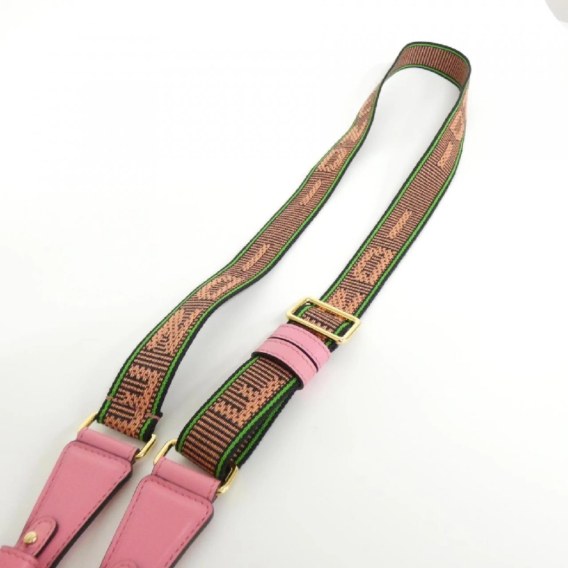 Fendi Pico Baguette 7AR946 AFD5 Hộp đựng AirPods - Hàng hiệu Chính hãng 774589