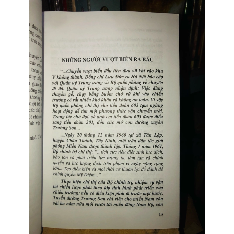 Huyền thoại tàu không số - Đình Kính 467983